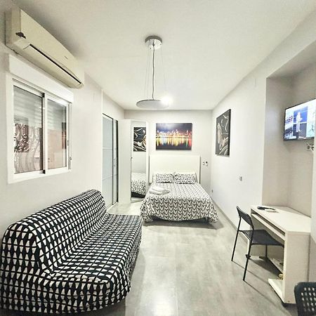 Centro Ferrocarril 2 Metro Delicias Apartment Madrid Bagian luar foto