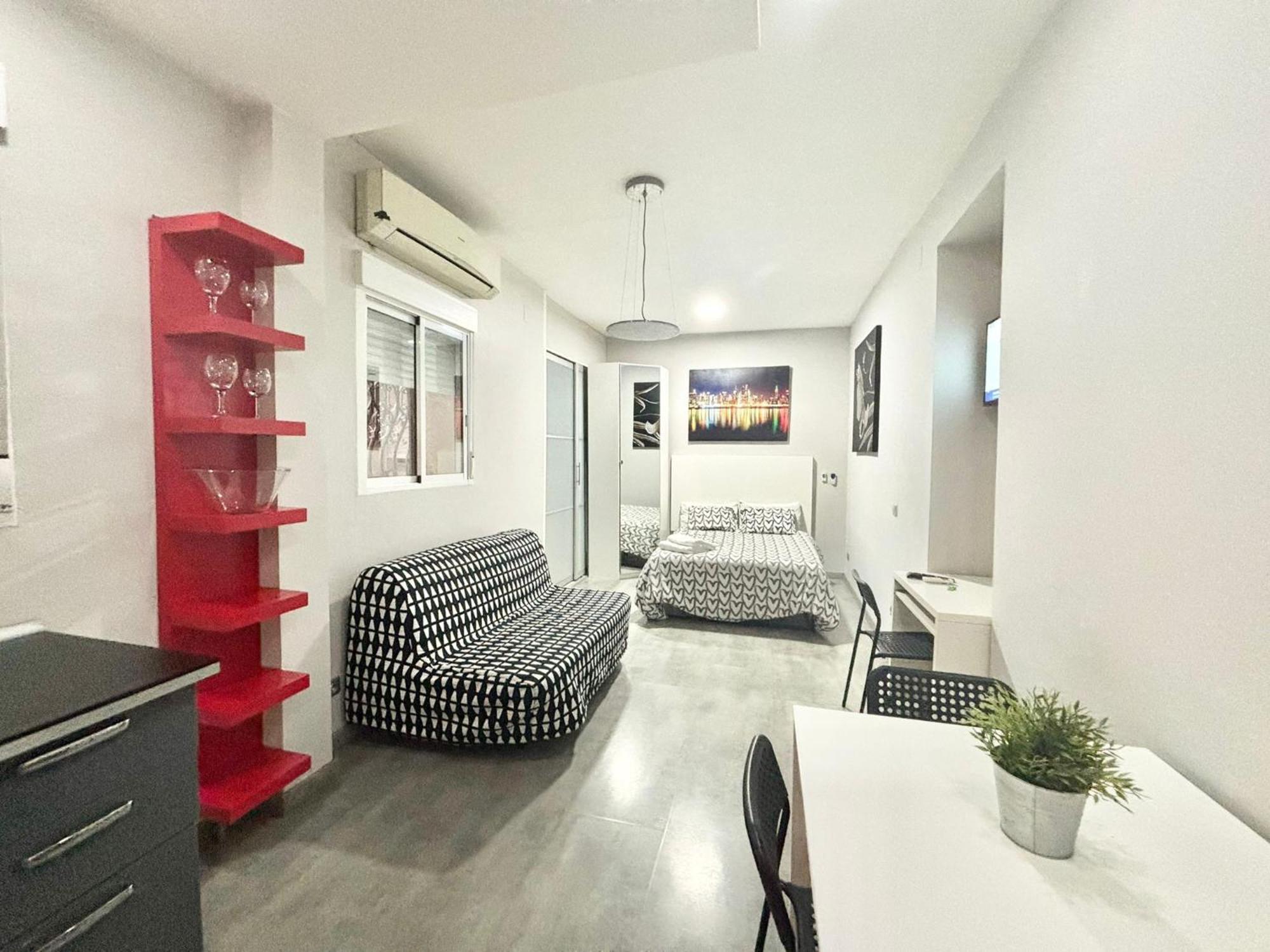 Centro Ferrocarril 2 Metro Delicias Apartment Madrid Bagian luar foto